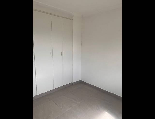 2 BEDROOM PROPERTY TO RENT IN OVERPORT